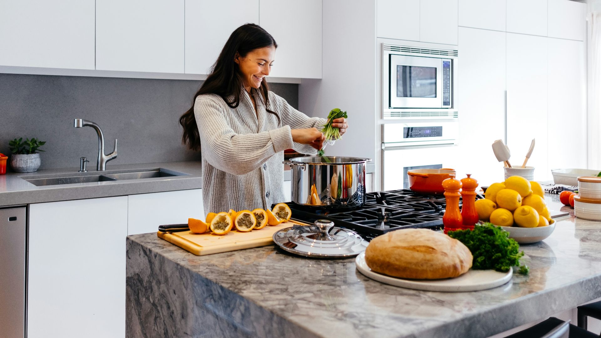 6. Régime alimentaire équilibré à apport calorique contrôlé