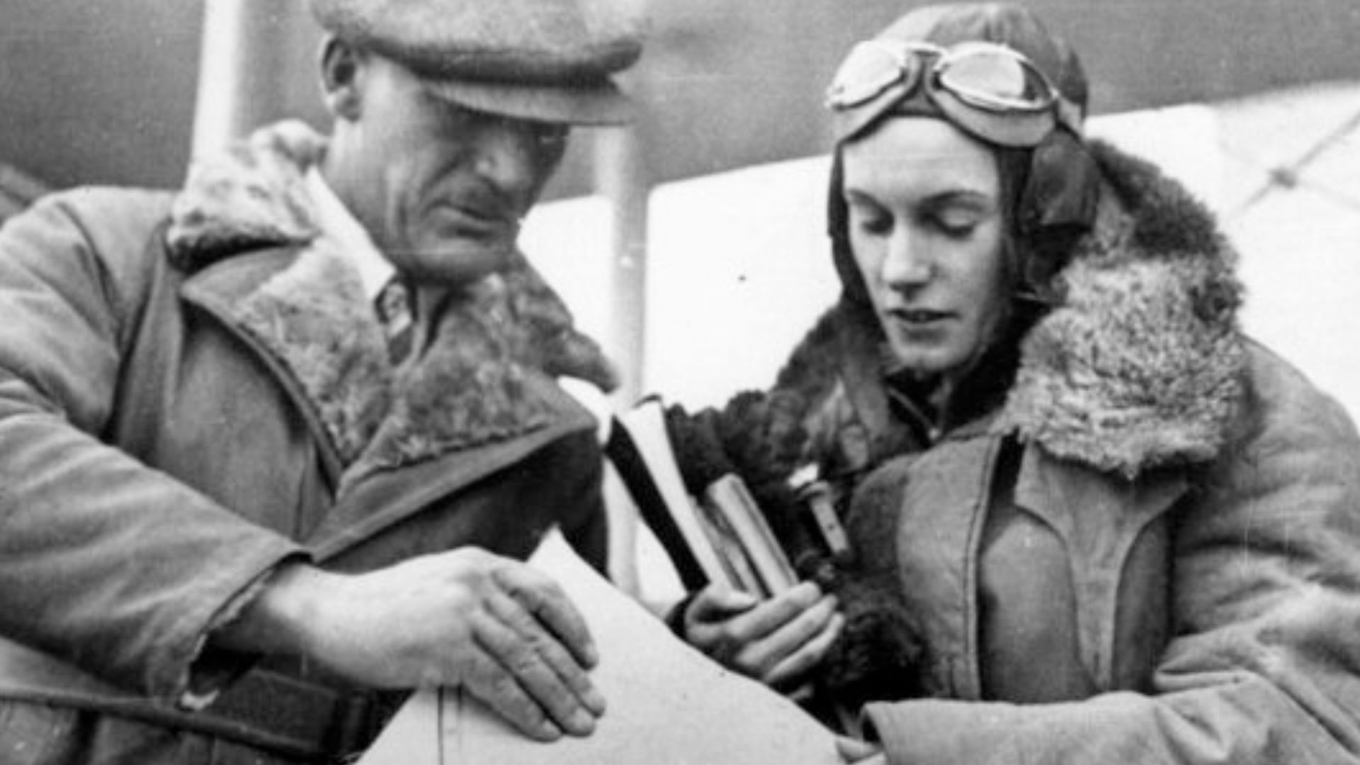 13. Jean Batten et le chien (1982)