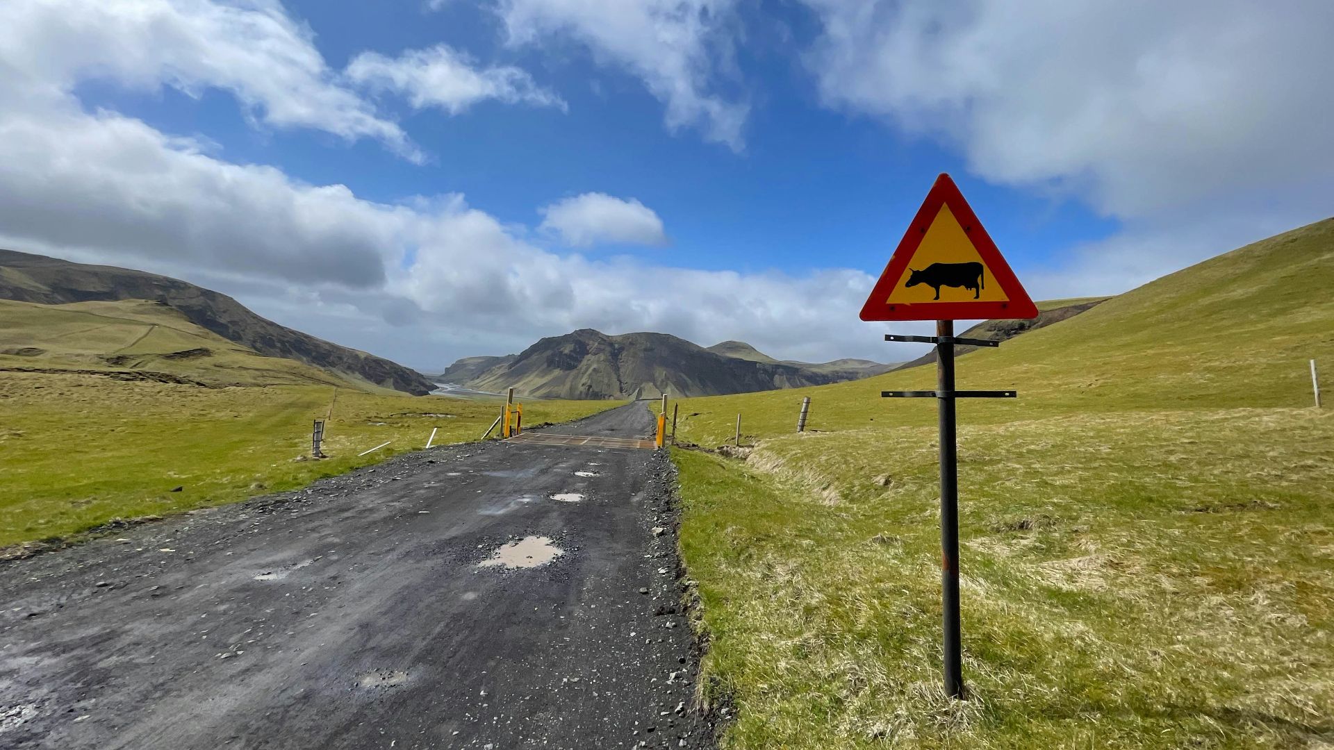 12. Amélioration de la signalisation routière
