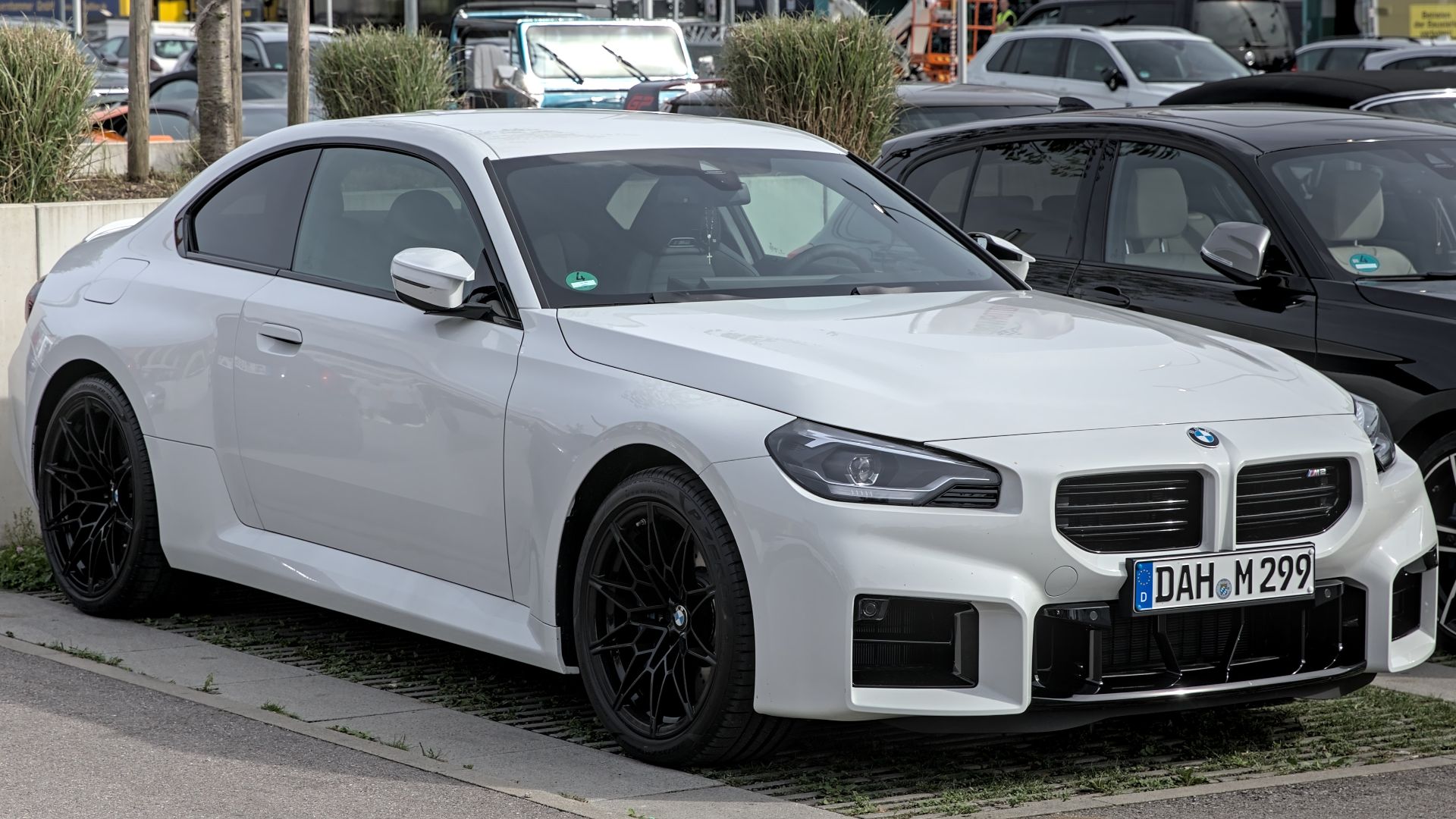 8. BMW M2
