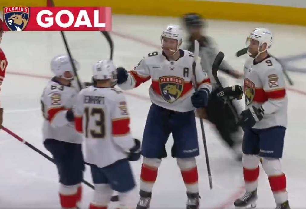 Top 5: Matthew Tkachuk scores hat trick against Red Wings