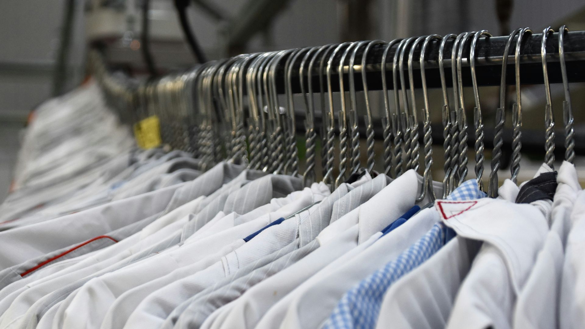 16. Vêtements nettoyés à sec