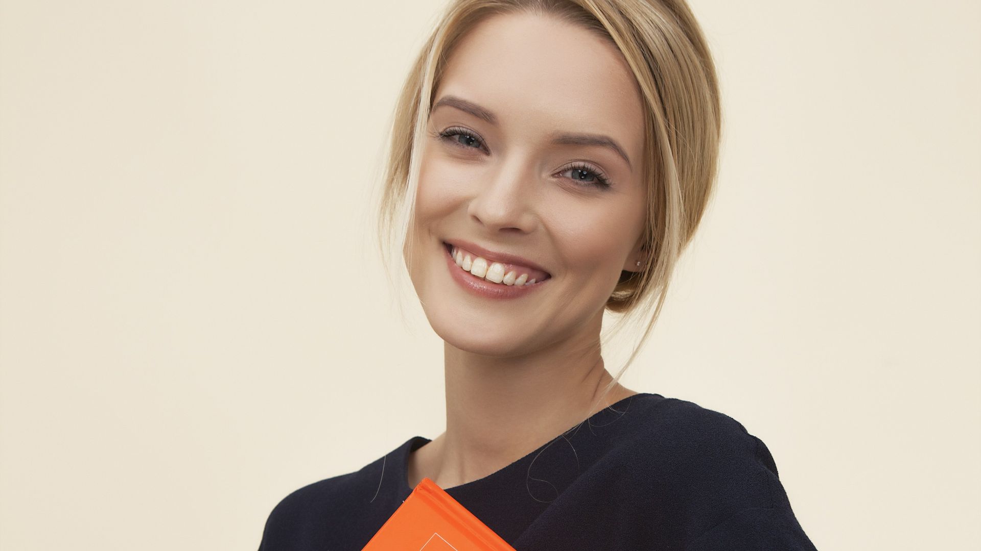 10. Elena