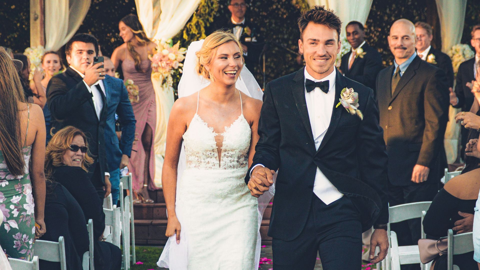 9. Planifier un mariage en milieu de semaine