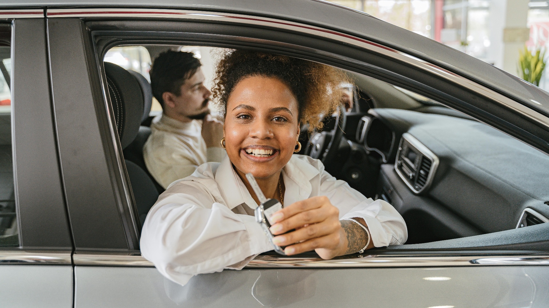 10 raisons pour lesquelles il vaut mieux louer une voiture et 10 raisons pour lesquelles il vaut mieux en posséder une