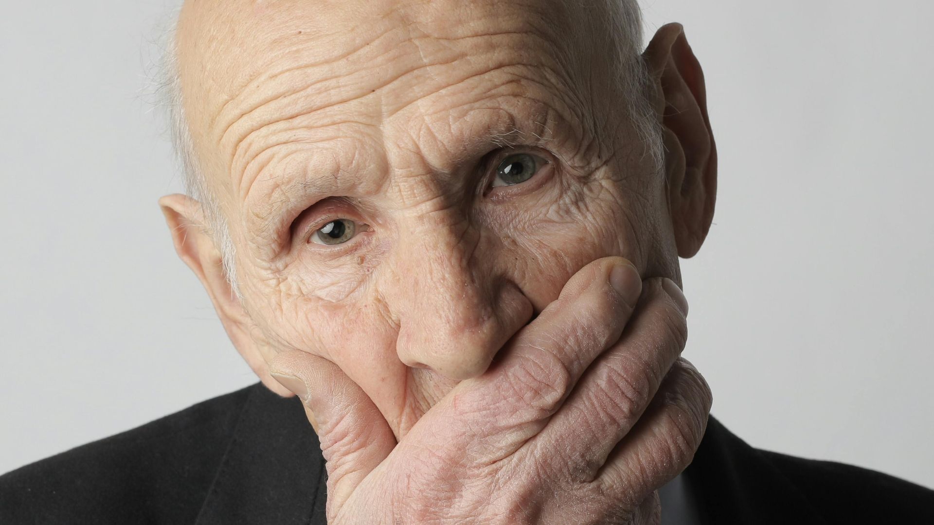 Ces 20 choses qui font immédiatement sentir leur âge aux baby-boomers