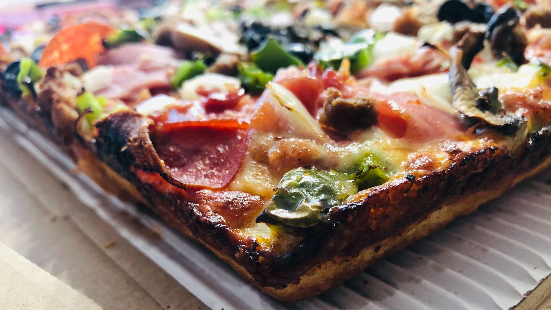18. Pizza à la mode de Detroit