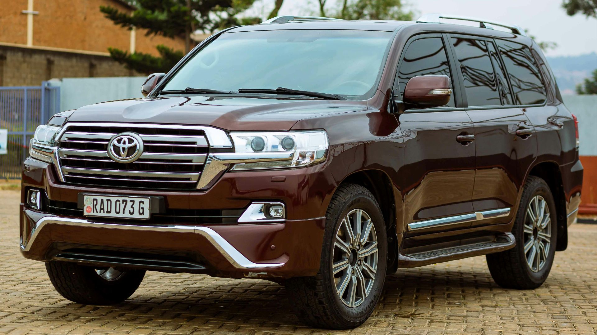 16. Le SUV de luxe qui a du caractère (GX 470 et GX 460)