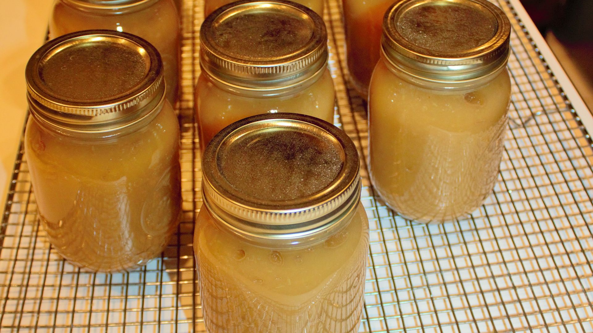 9. Compote de pommes en pot
