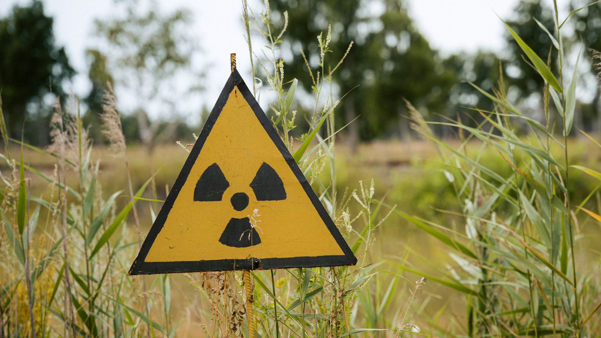 10. Eau au radium et toniques radioactifs