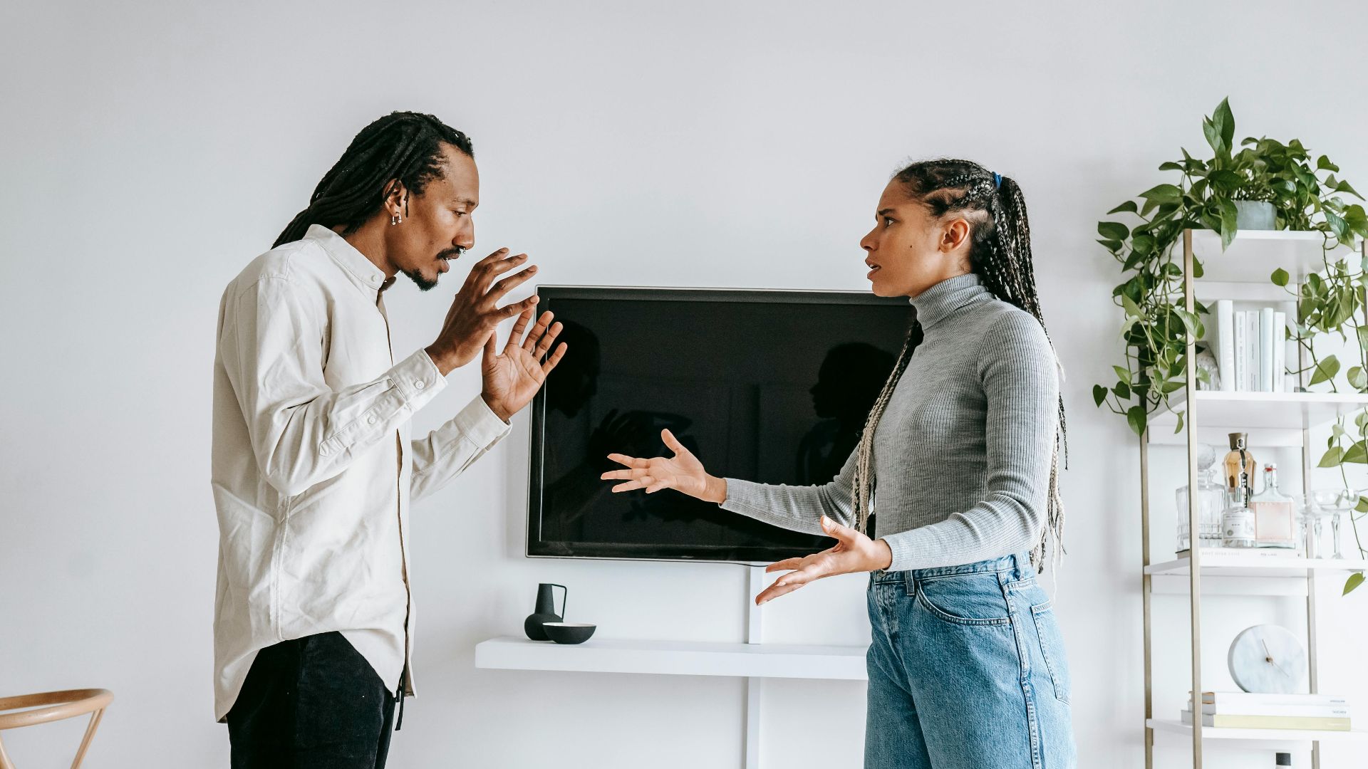 11. Poser des questions dont on connaît déjà la réponse