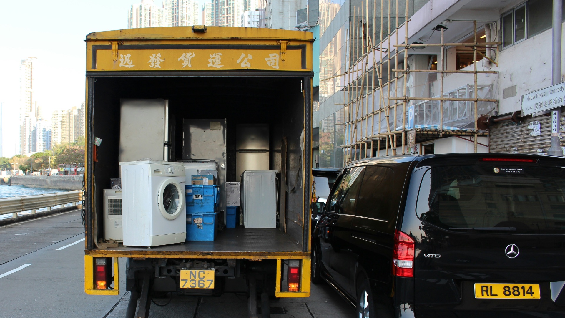 7. Quand garer un camion peut être un véritable casse-tête