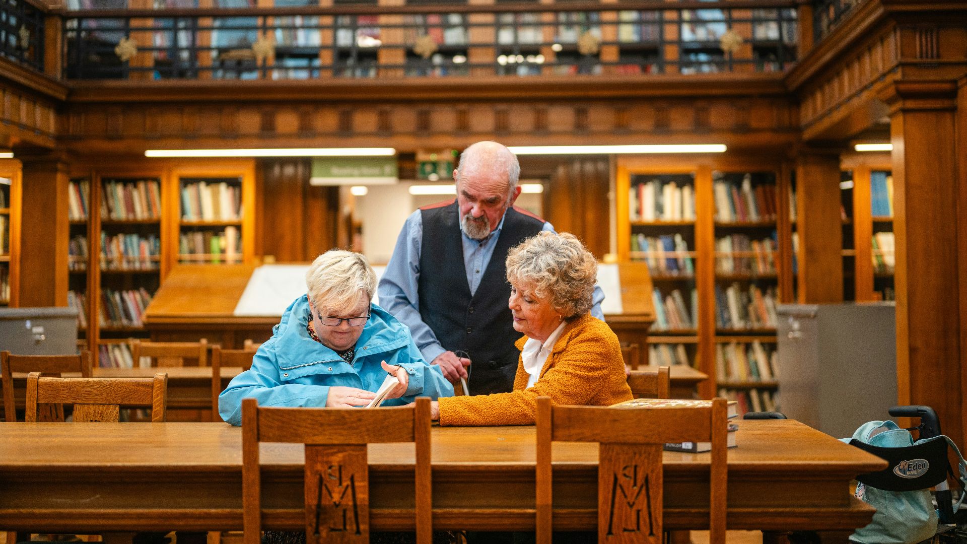12. Devenez un habitué de la bibliothèque