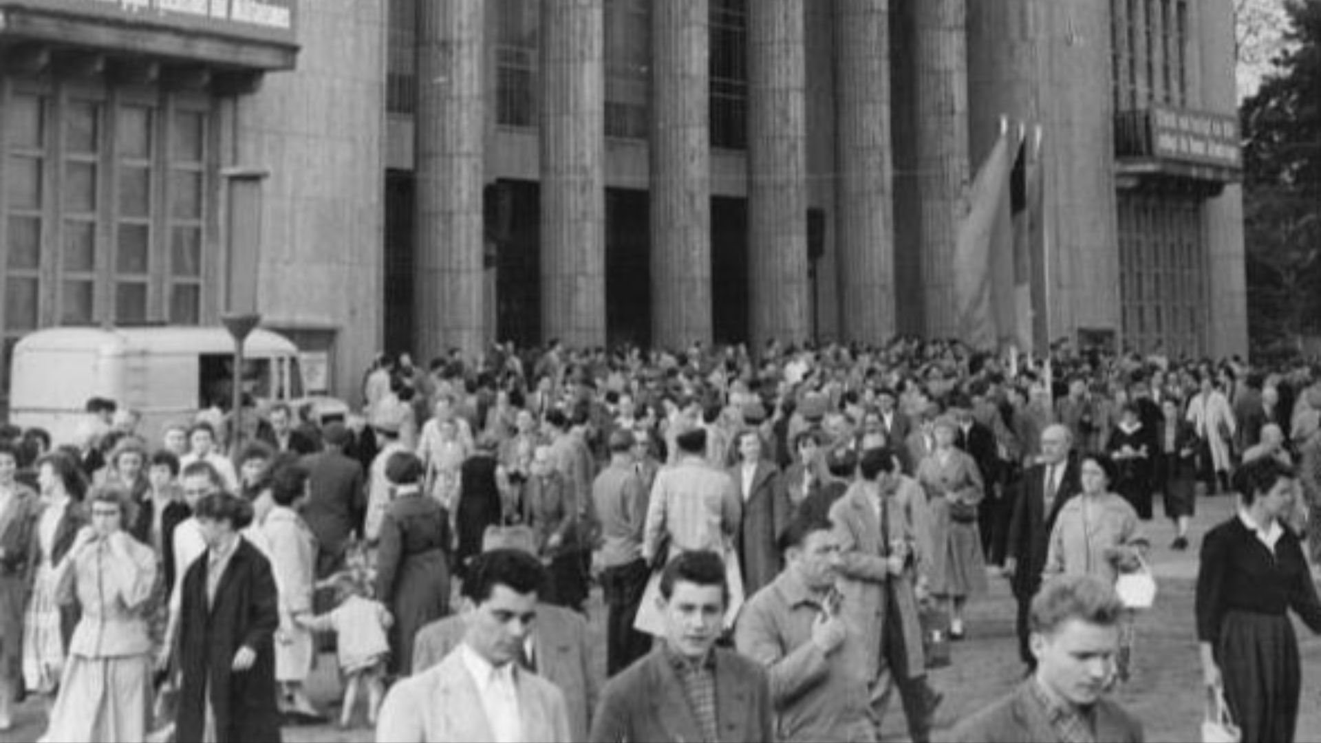 6. Algérie française, 1961