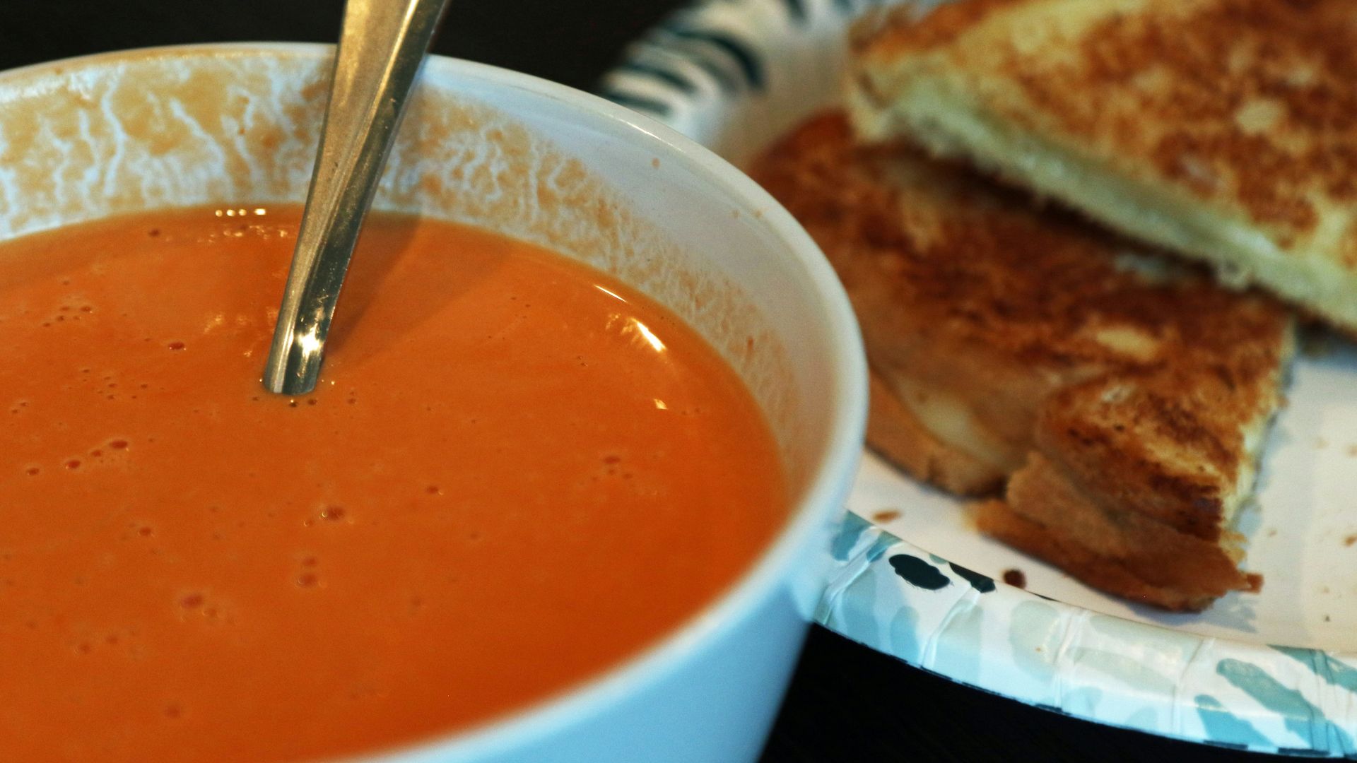 17. Croque-monsieur et soupe à la tomate