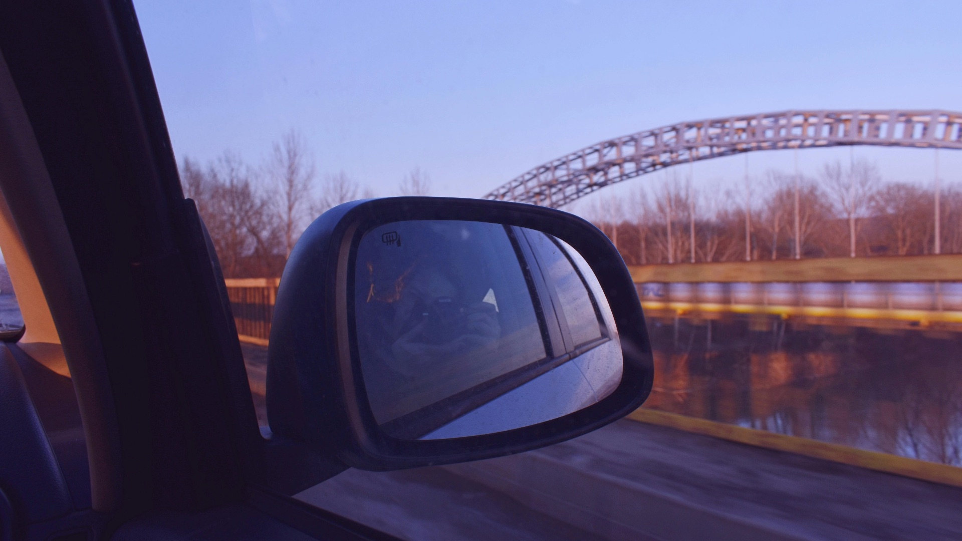 9. Détourner le regard de la route pendant de longues périodes