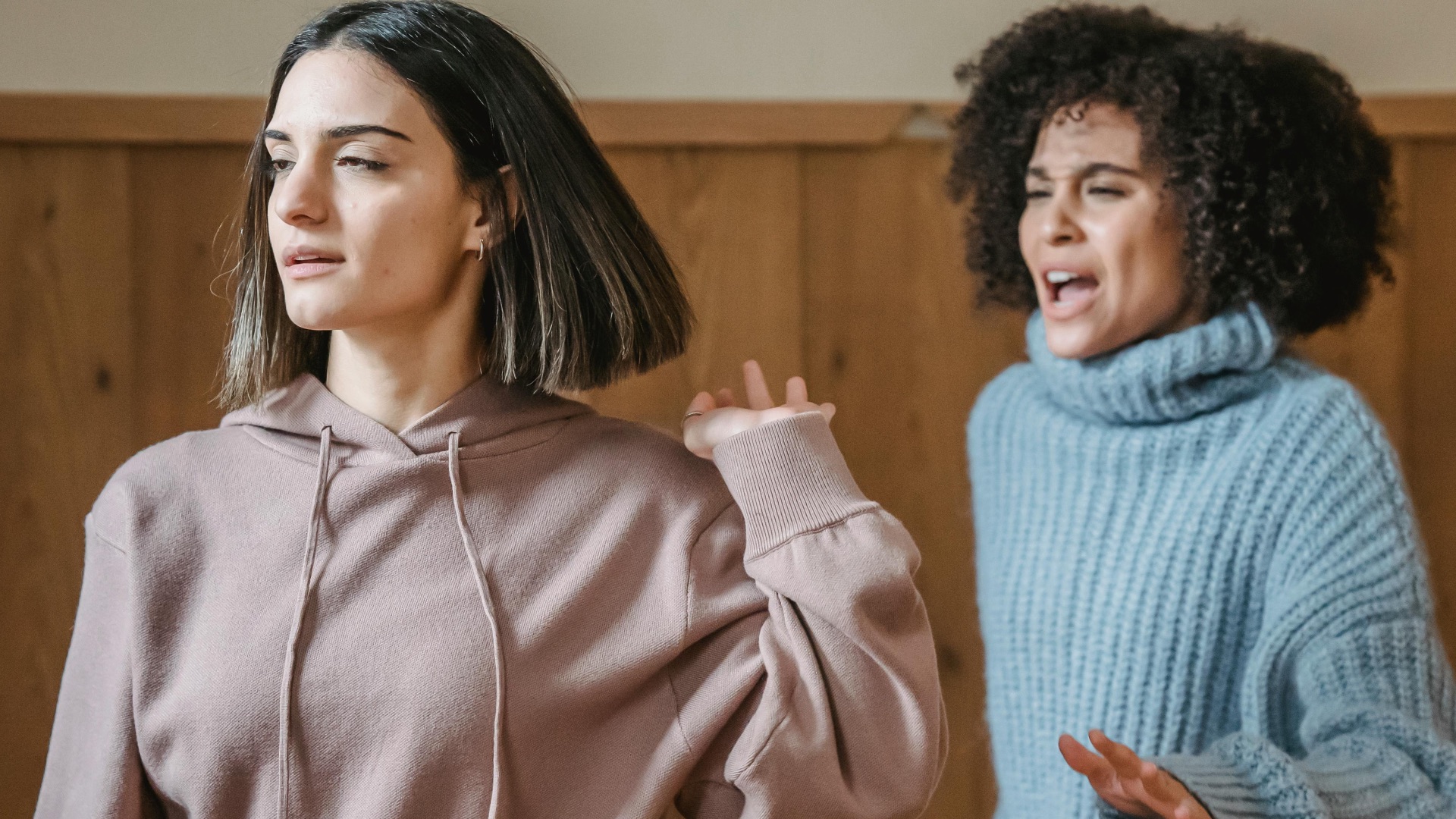 3. Ses amitiés sont assorties de conditions