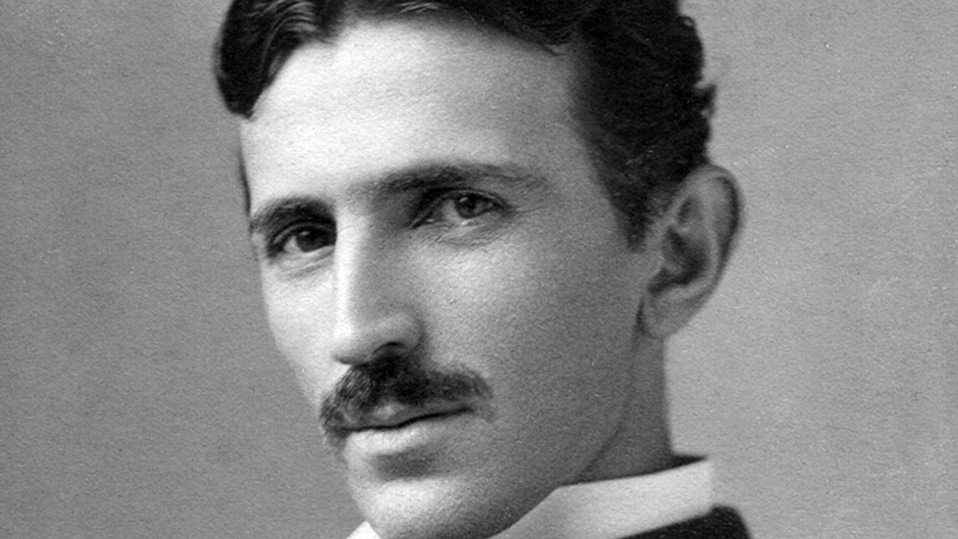 2. L'obsession de Nikola Tesla pour le chiffre trois