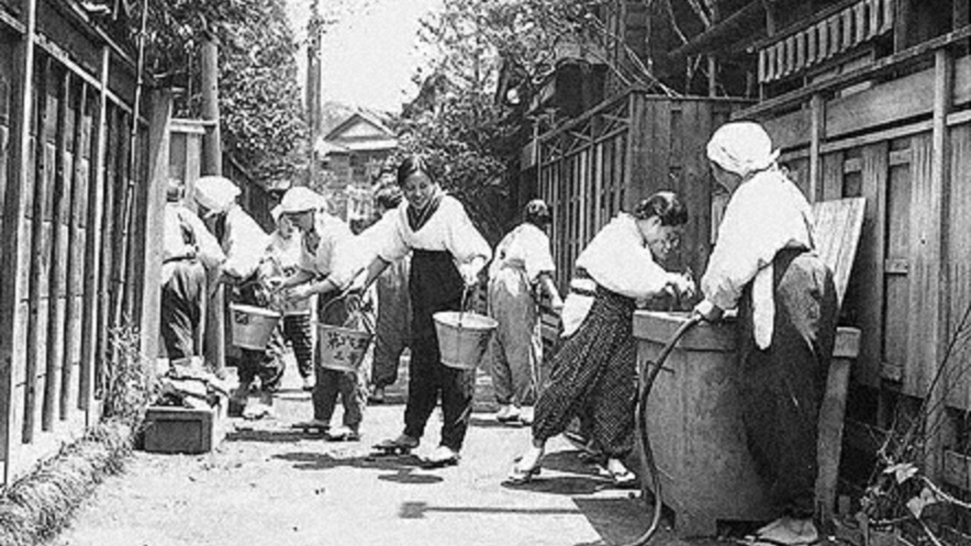 4. La guerre du seau