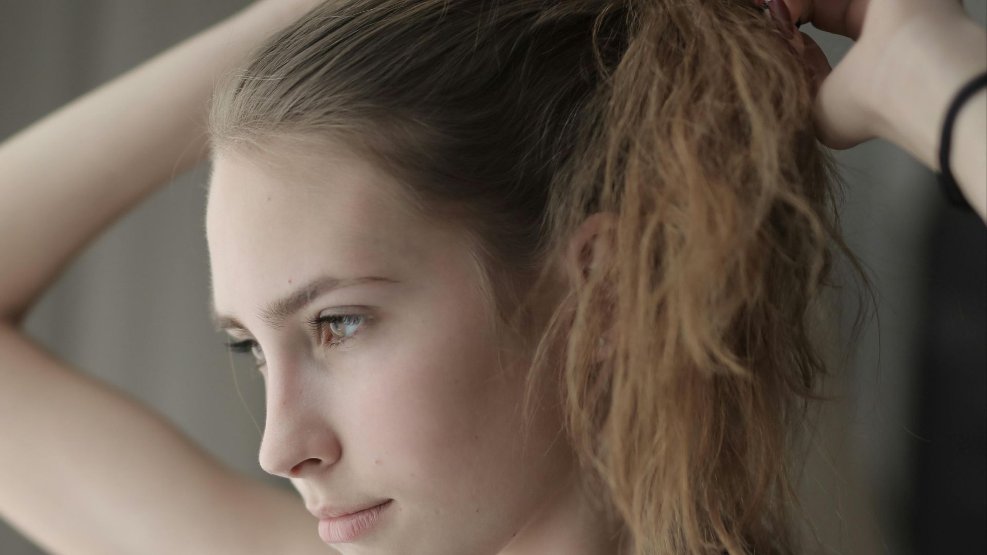 2. Perte de densité capillaire ou modification de la texture des cheveux