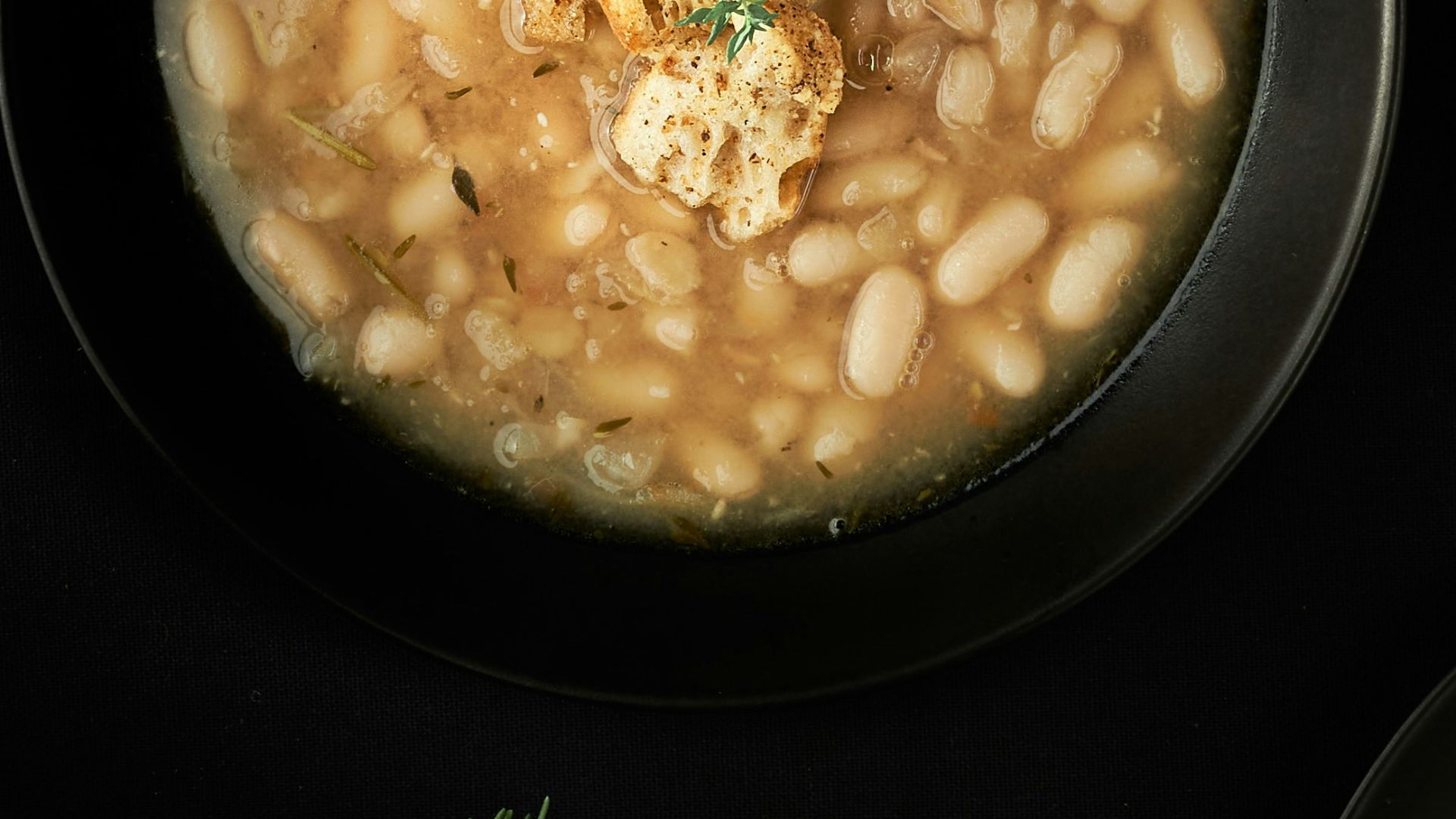7. Soupe aux haricots au lard