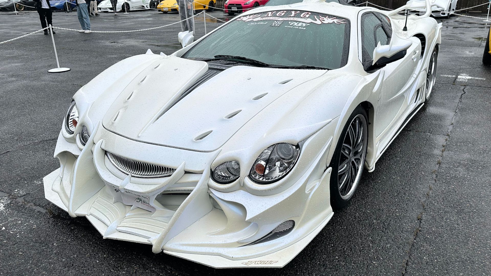 3. Mitsuoka Orochi
