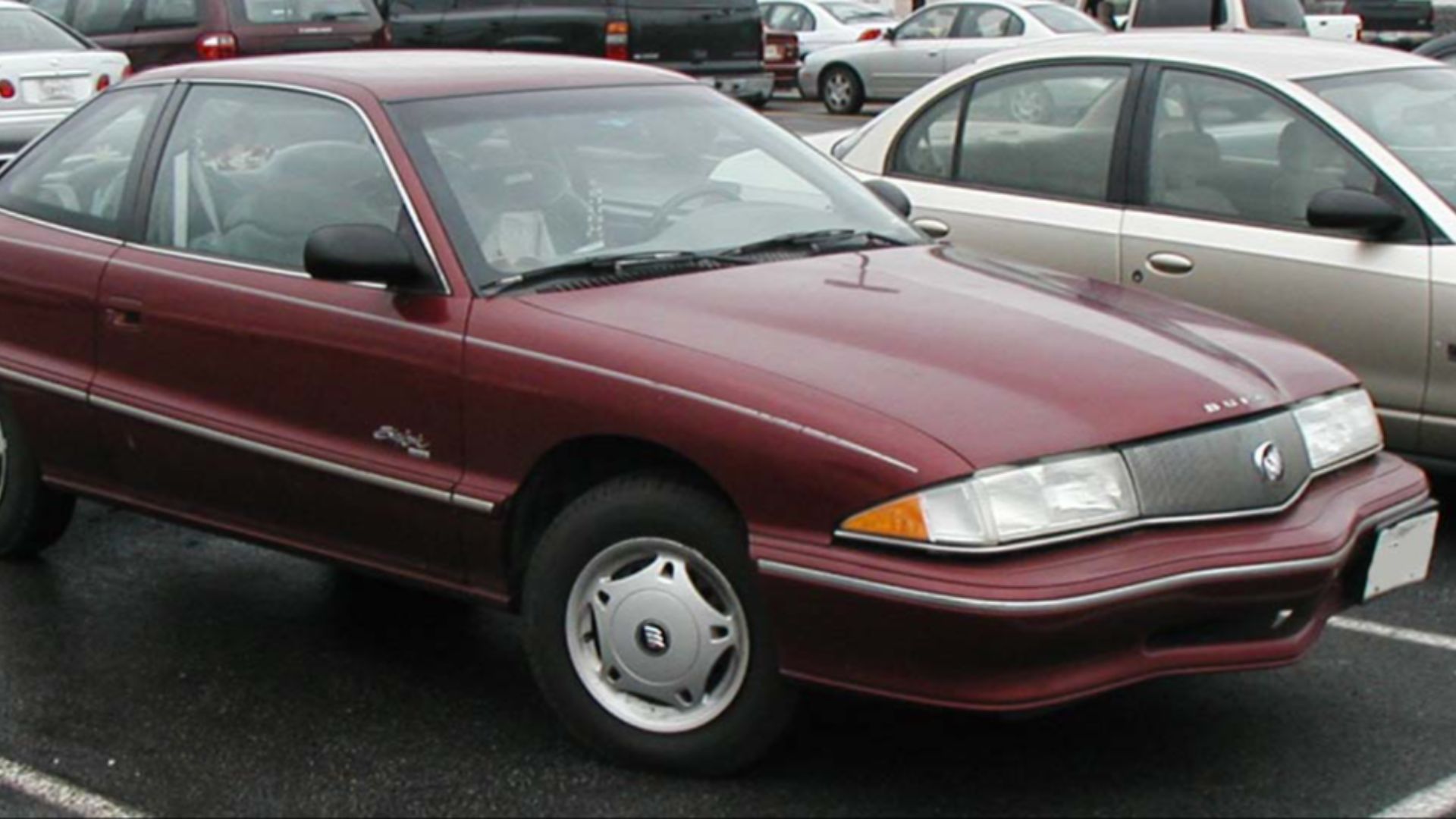 15. Le retour aux années 90 (Buick Skylark de 1992)