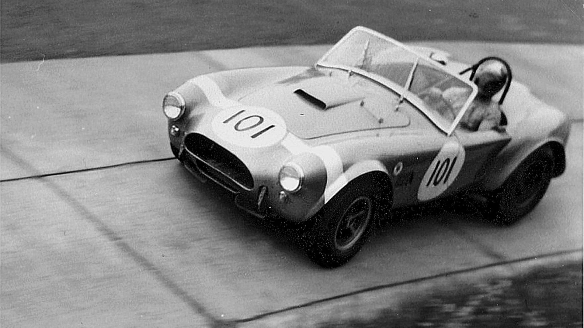 5. Shelby Cobra 427