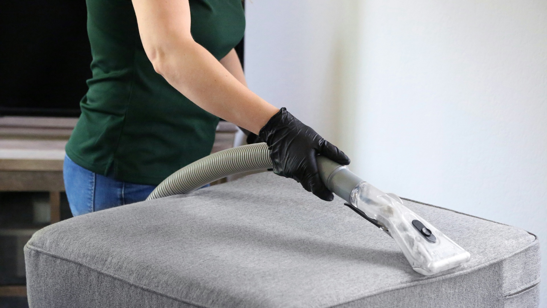 9. Passez l'aspirateur et dépoussiérez régulièrement