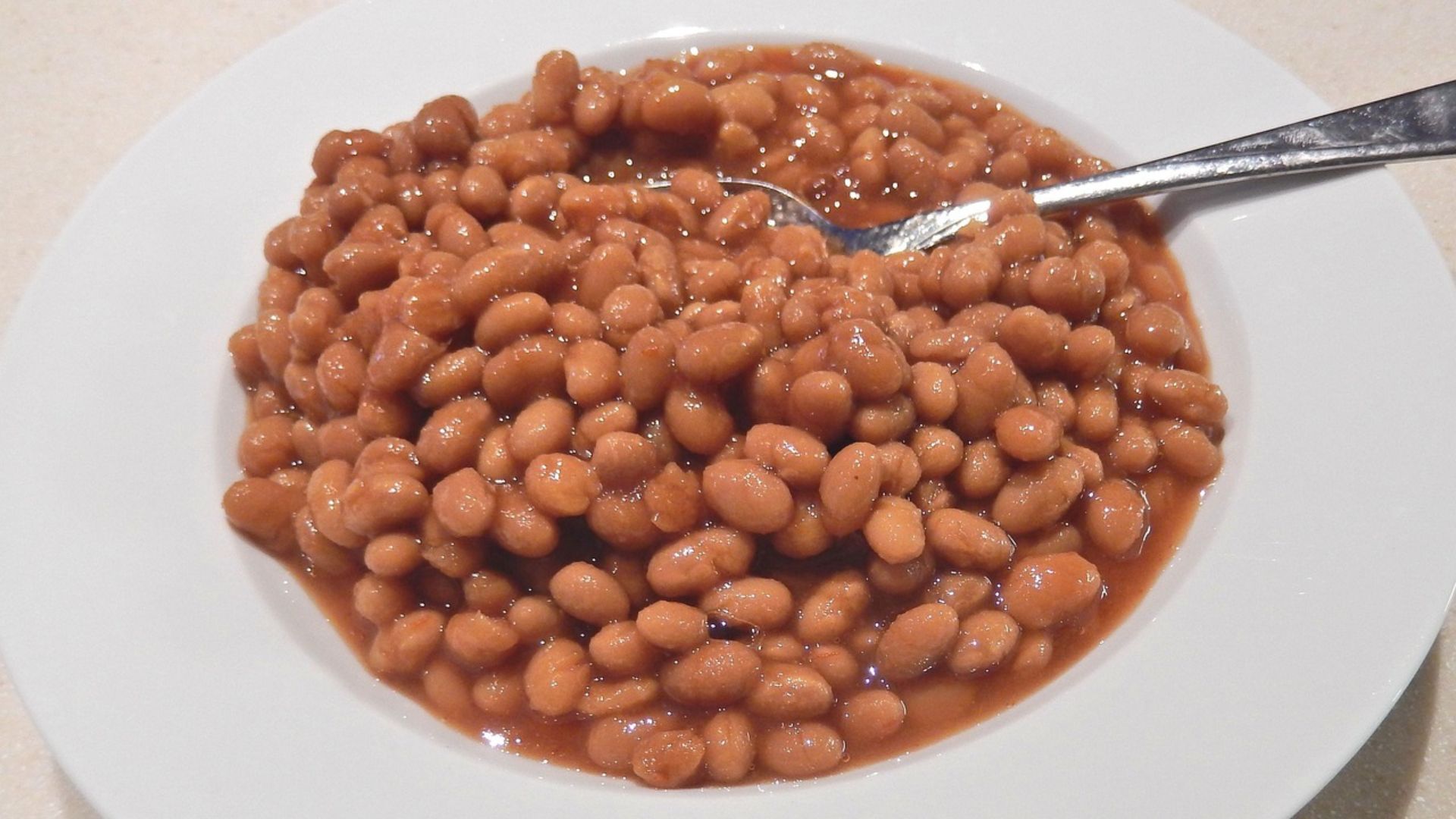 2. Haricots blancs à la sauce tomate
