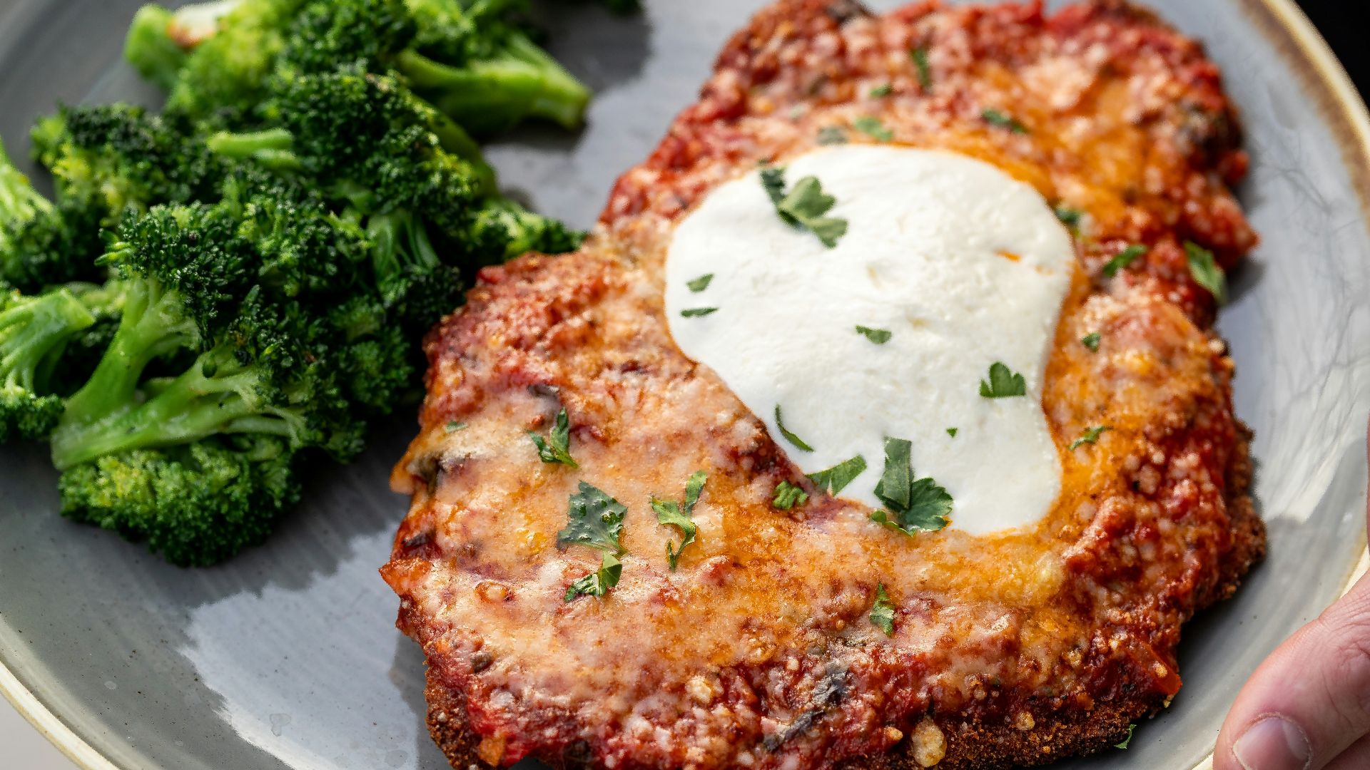 16. Poulet au parmesan