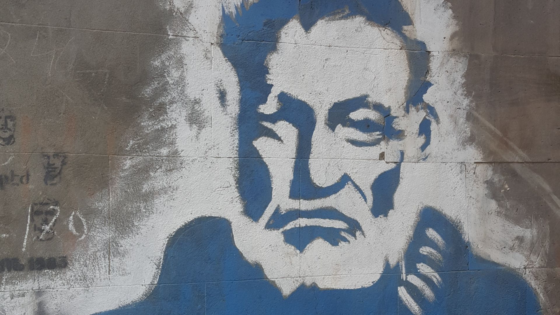 5. Sa vie était tellement trépidante qu'elle en semblait irréelle