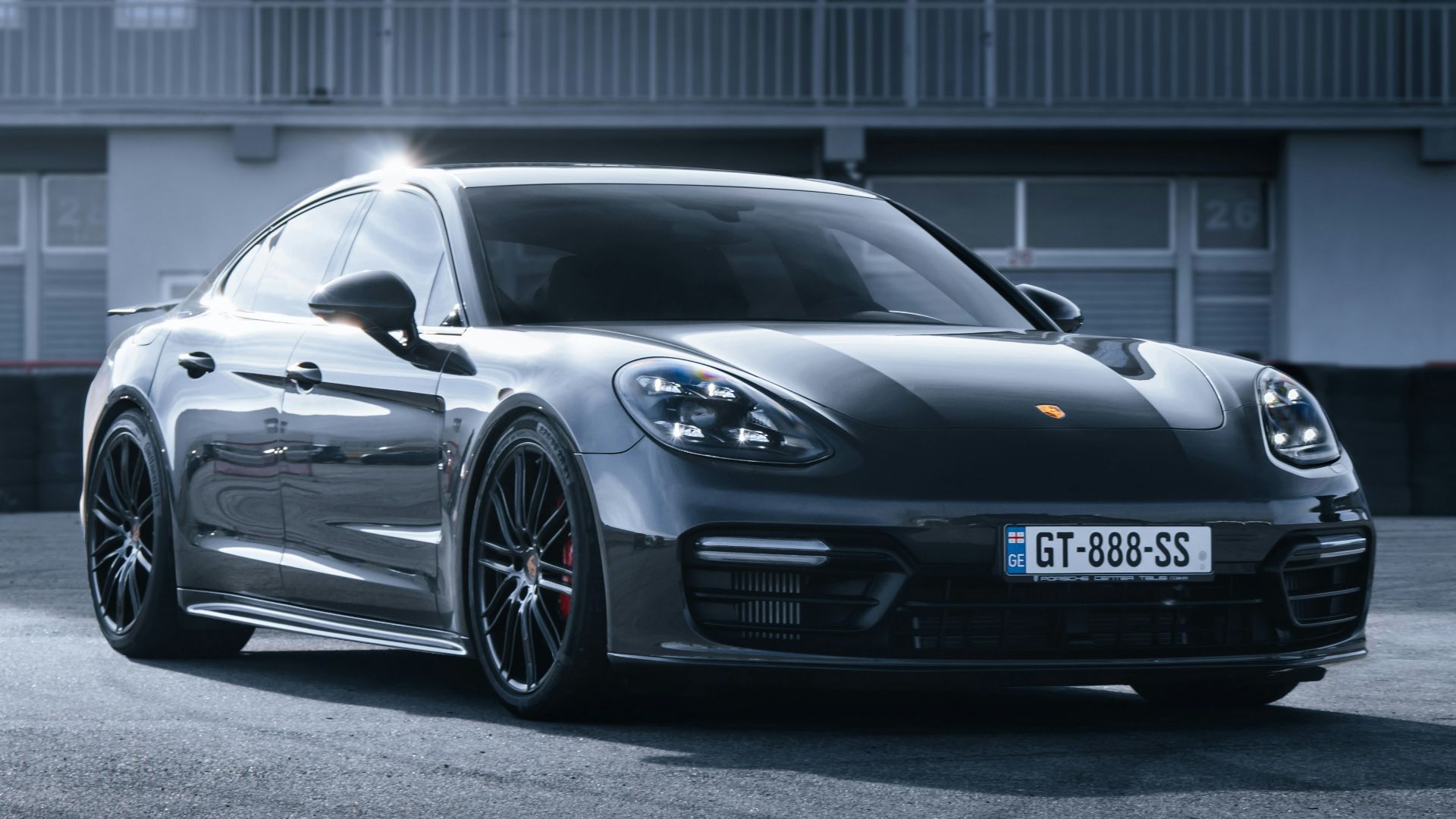7. La GT quatre portes (Porsche Panamera)