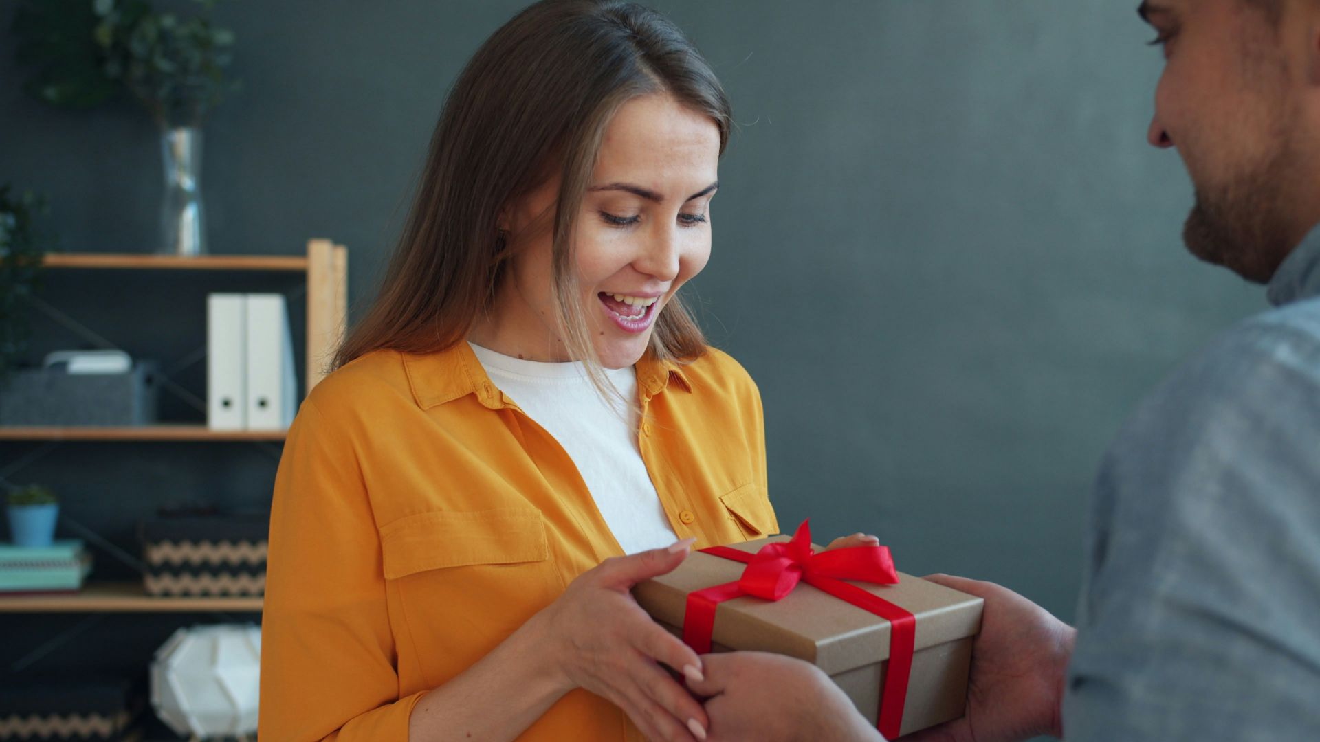 10 cadeaux que votre partenaire ne veut pas et 10 qu’il ou elle veut vraiment