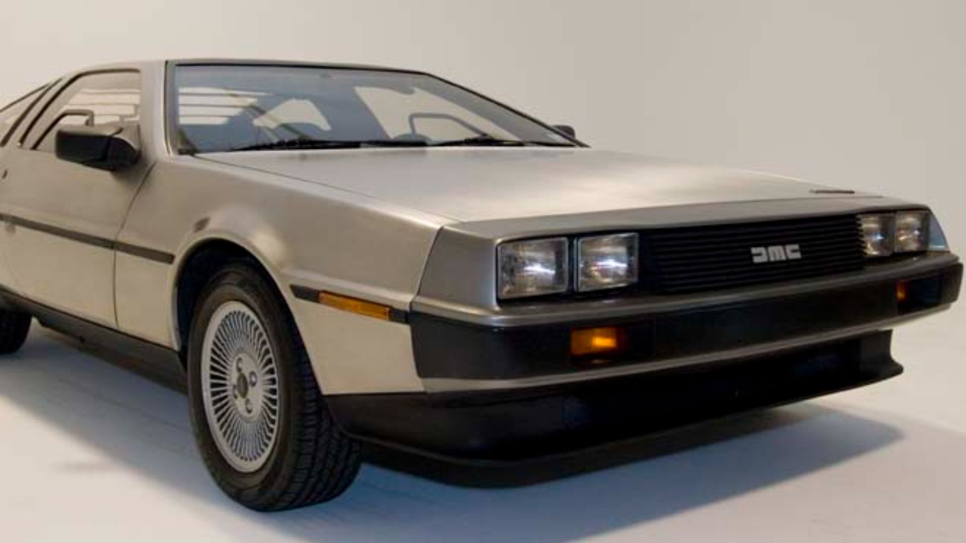 2. DeLorean DMC-12