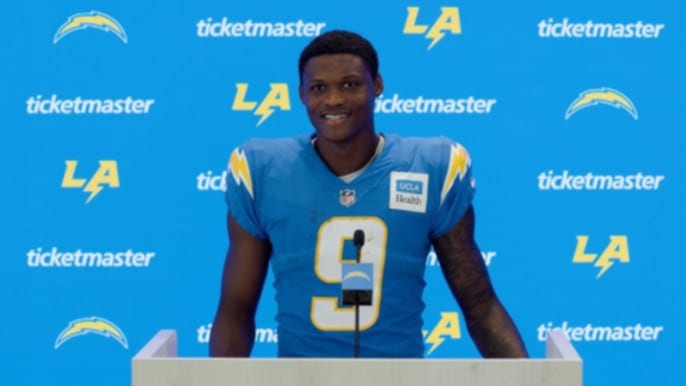 Surprise retirement for a star wide receiver at age 29