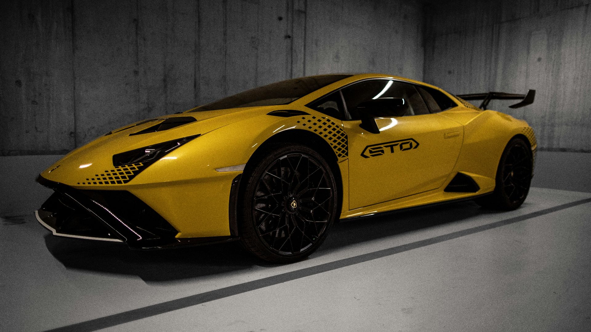9. Lamborghini Huracán STO