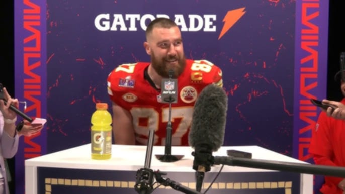 Travis Kelce sends a message to Chiefs fans