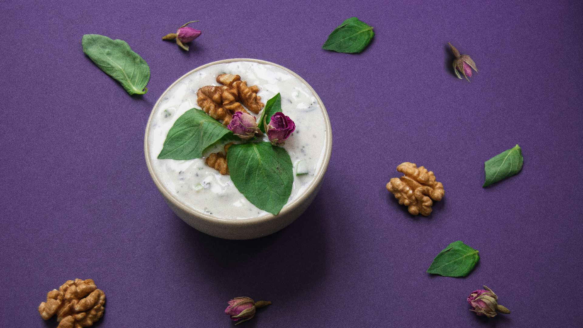9. Sauce au yaourt et aux herbes