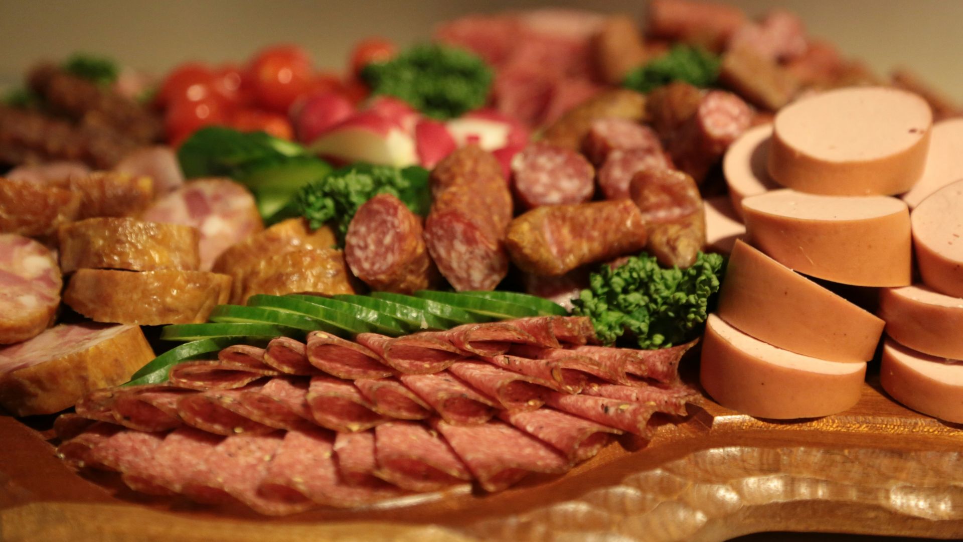 1. Charcuterie et viandes froides
