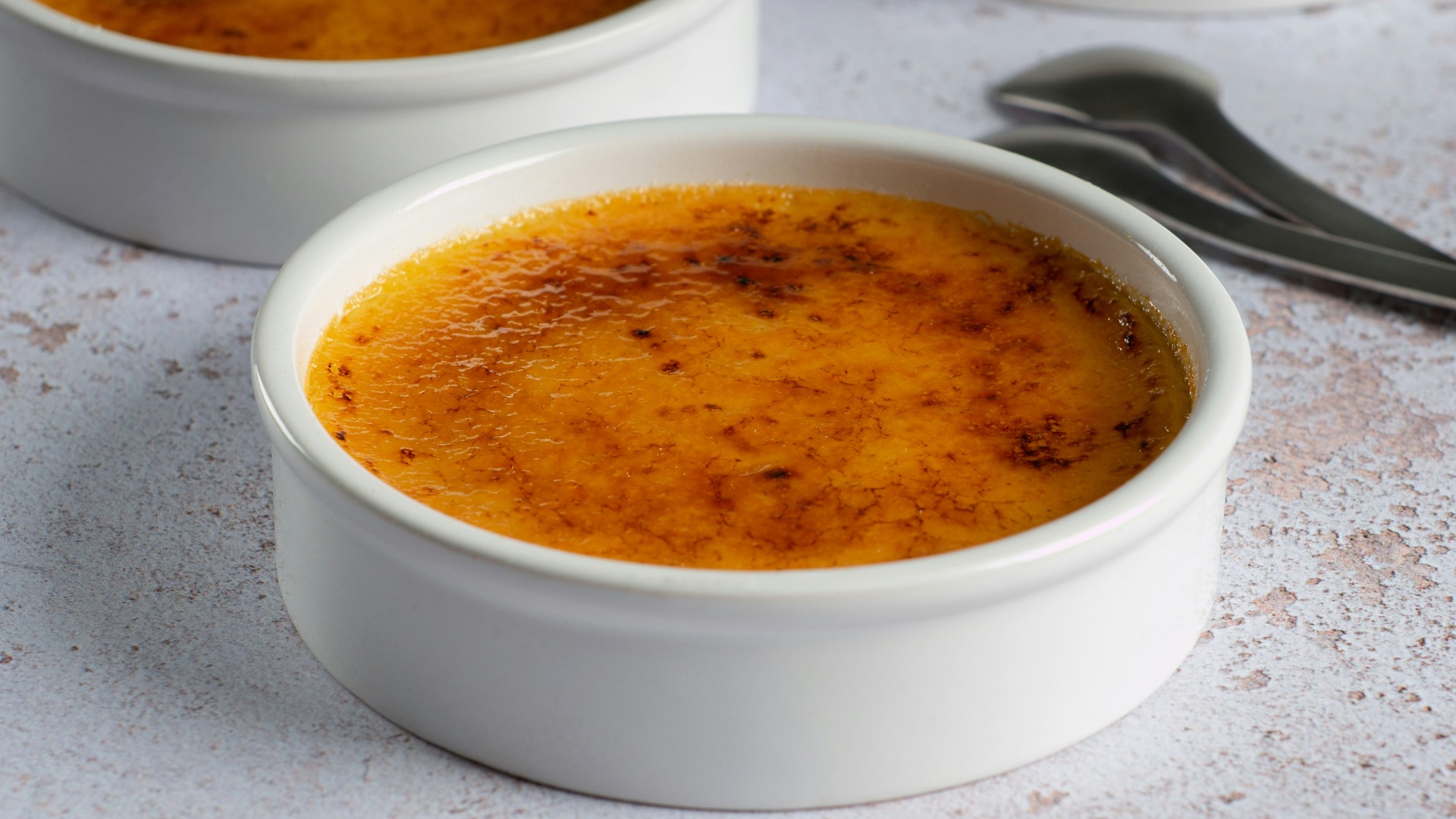 6. Crème brûlée