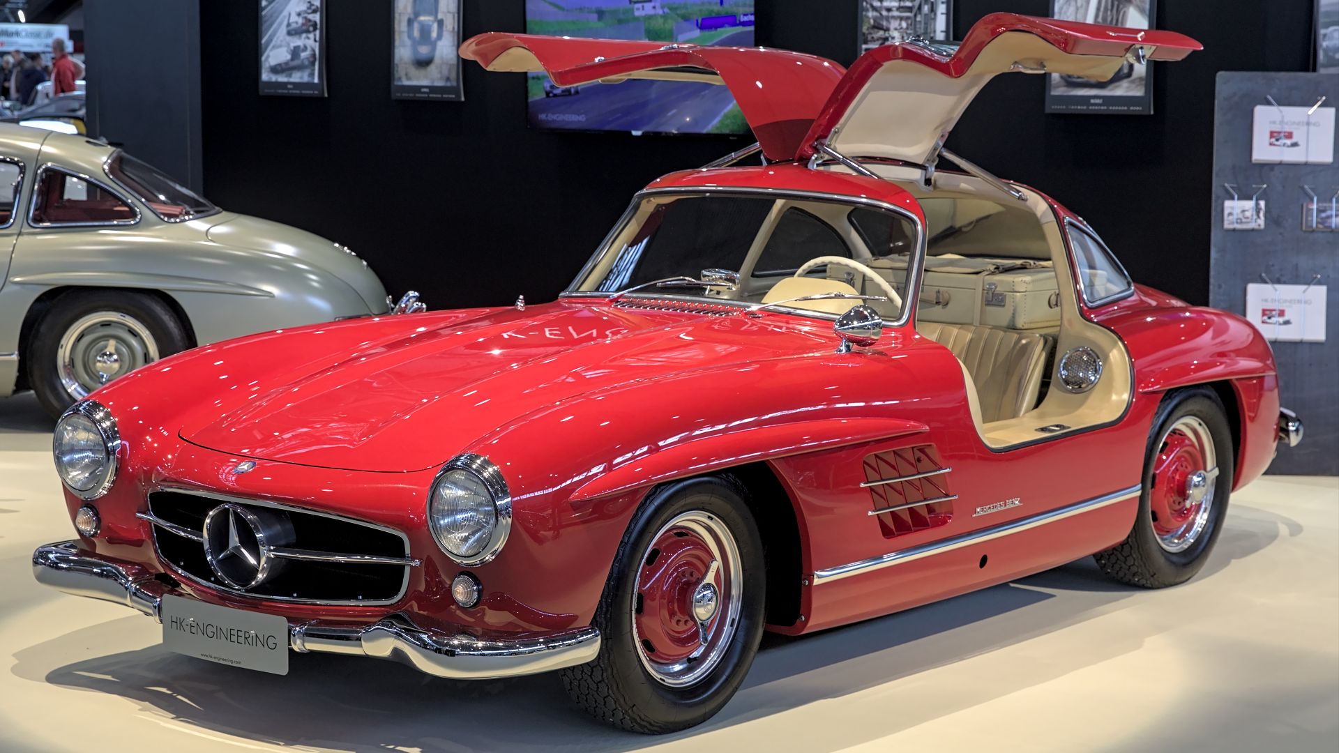 2. Mercedes-Benz 300 SL Gullwing (1954-1957)