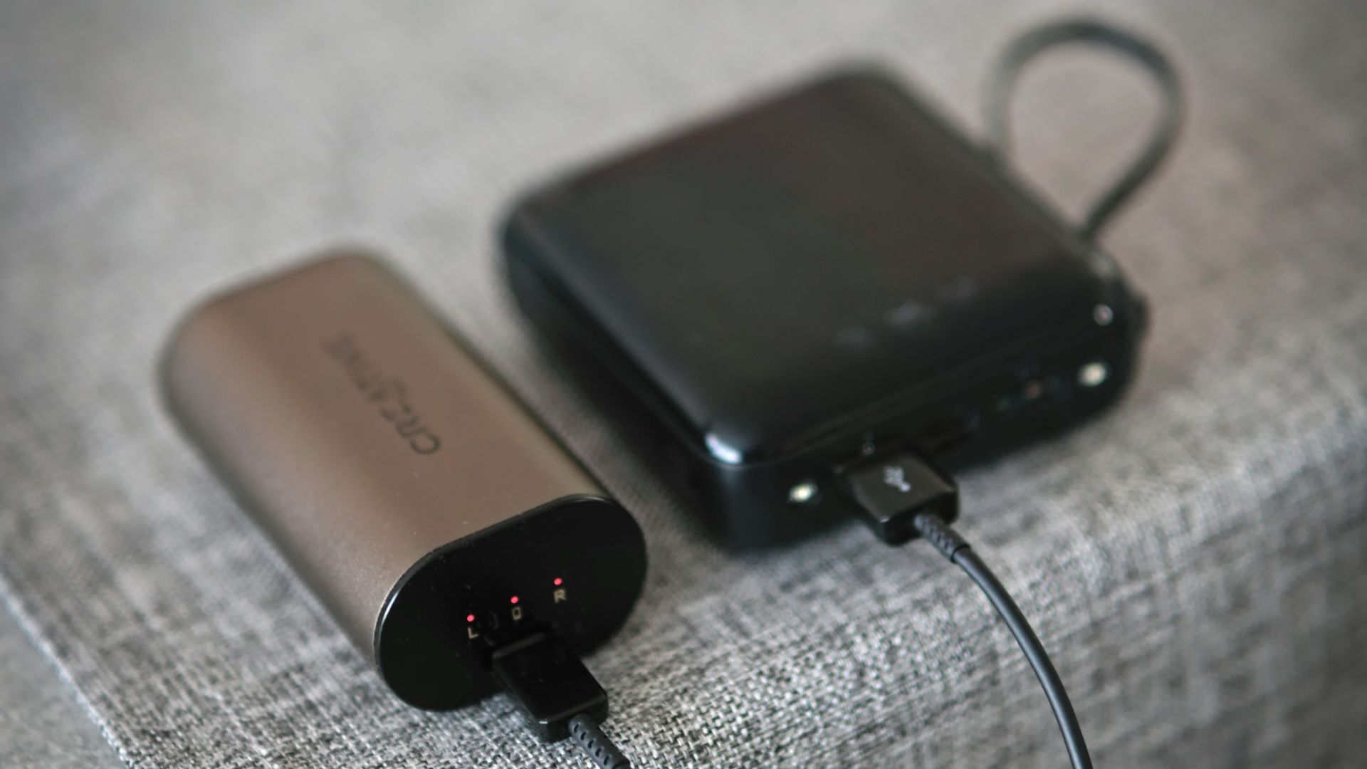 4. Chargeur multi-ports pour voiture
