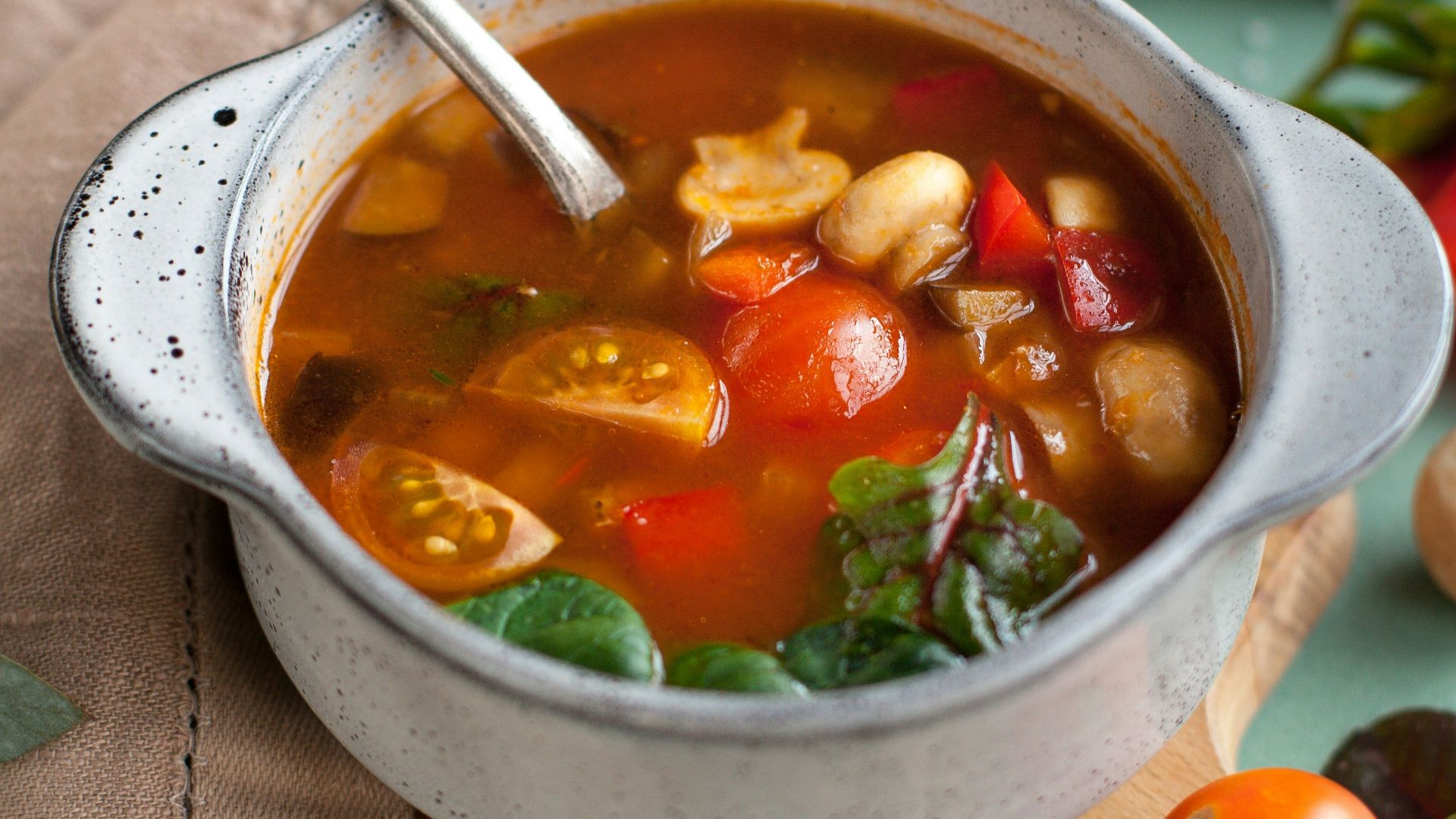 14. Soupes salées à base de bouillon