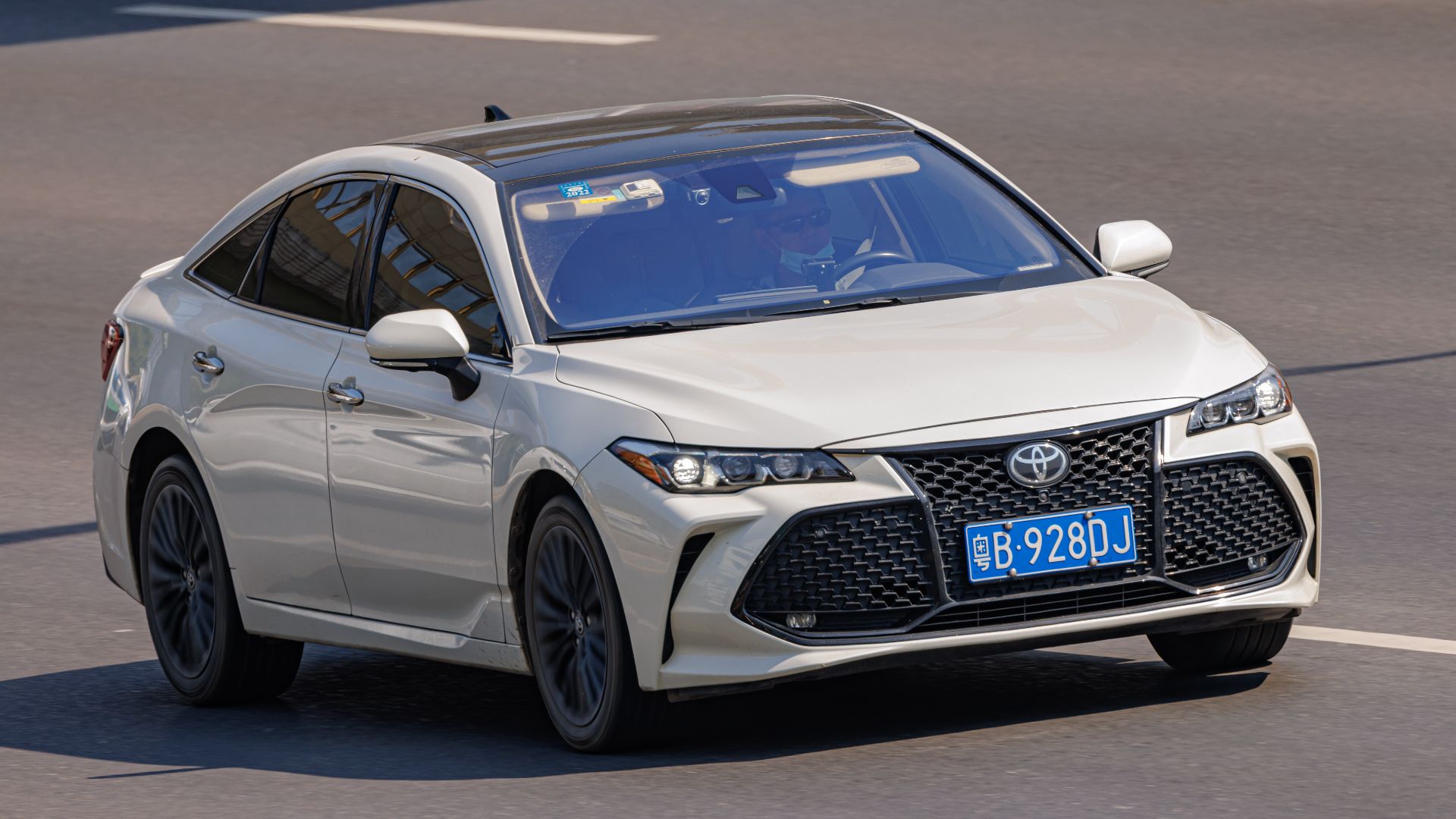 4. Toyota Avalon