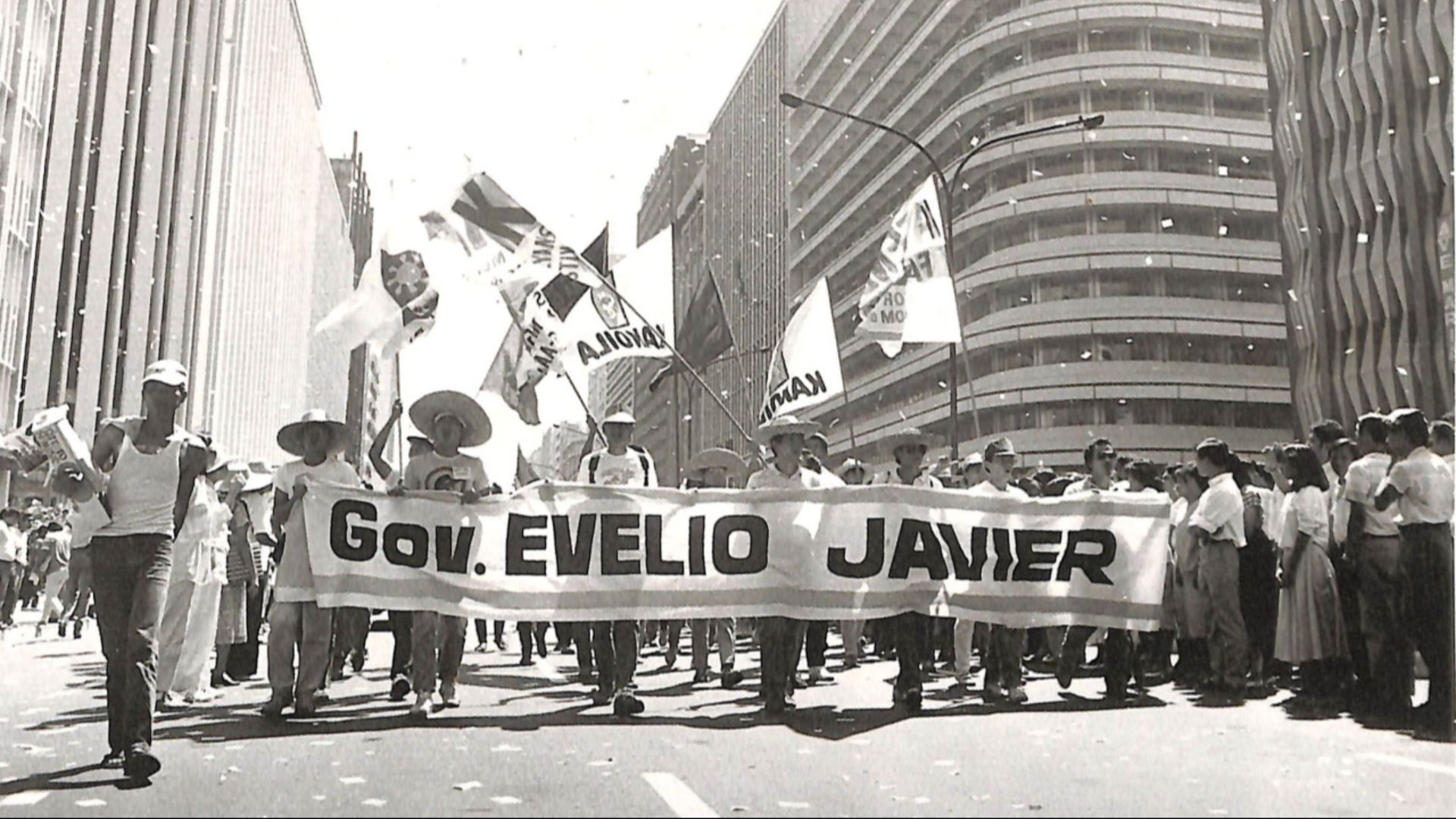 8. La révolution du pouvoir populaire