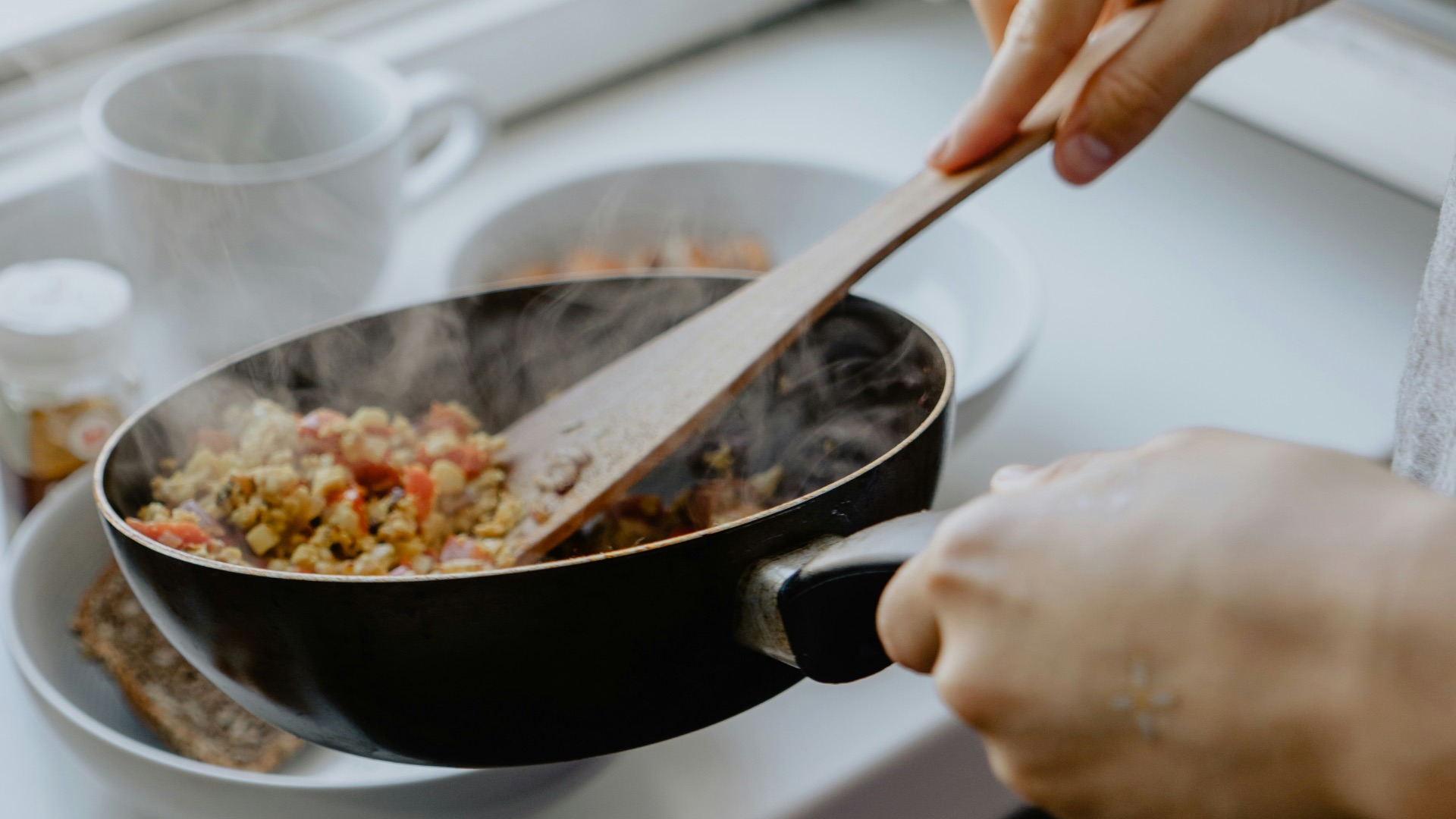 2. Cuisinez davantage à la maison