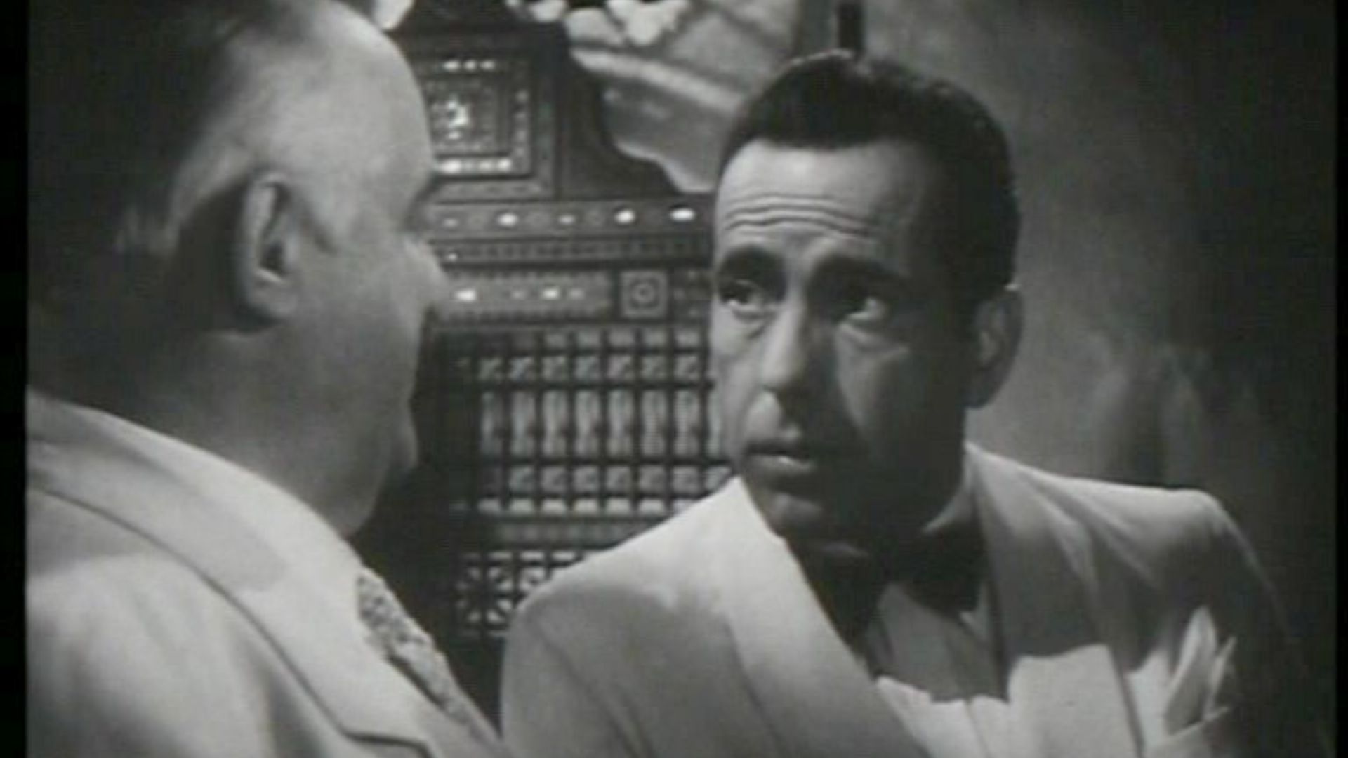 18. Les secrets de la taille de Humphrey Bogart