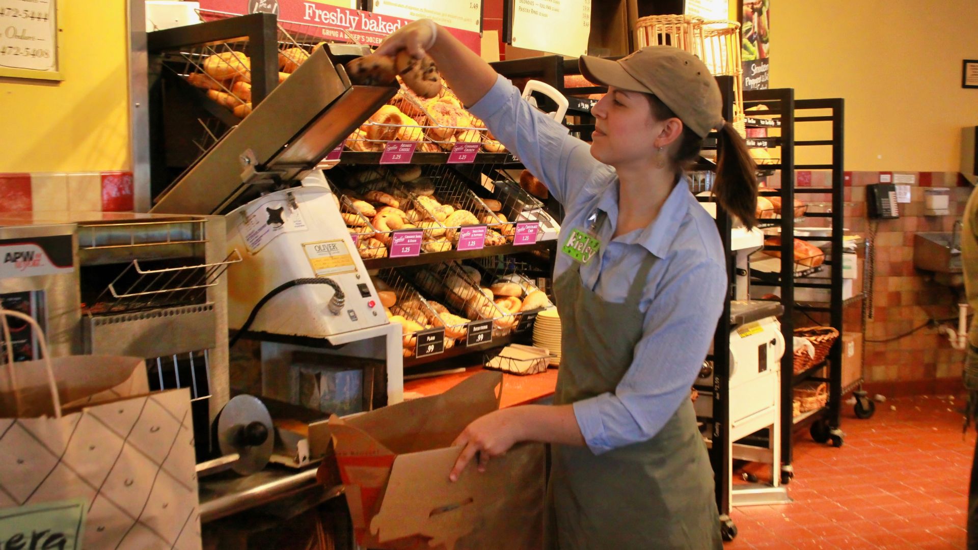 8. Focaccia au poivre noir « Bacon Double Take » de Panera