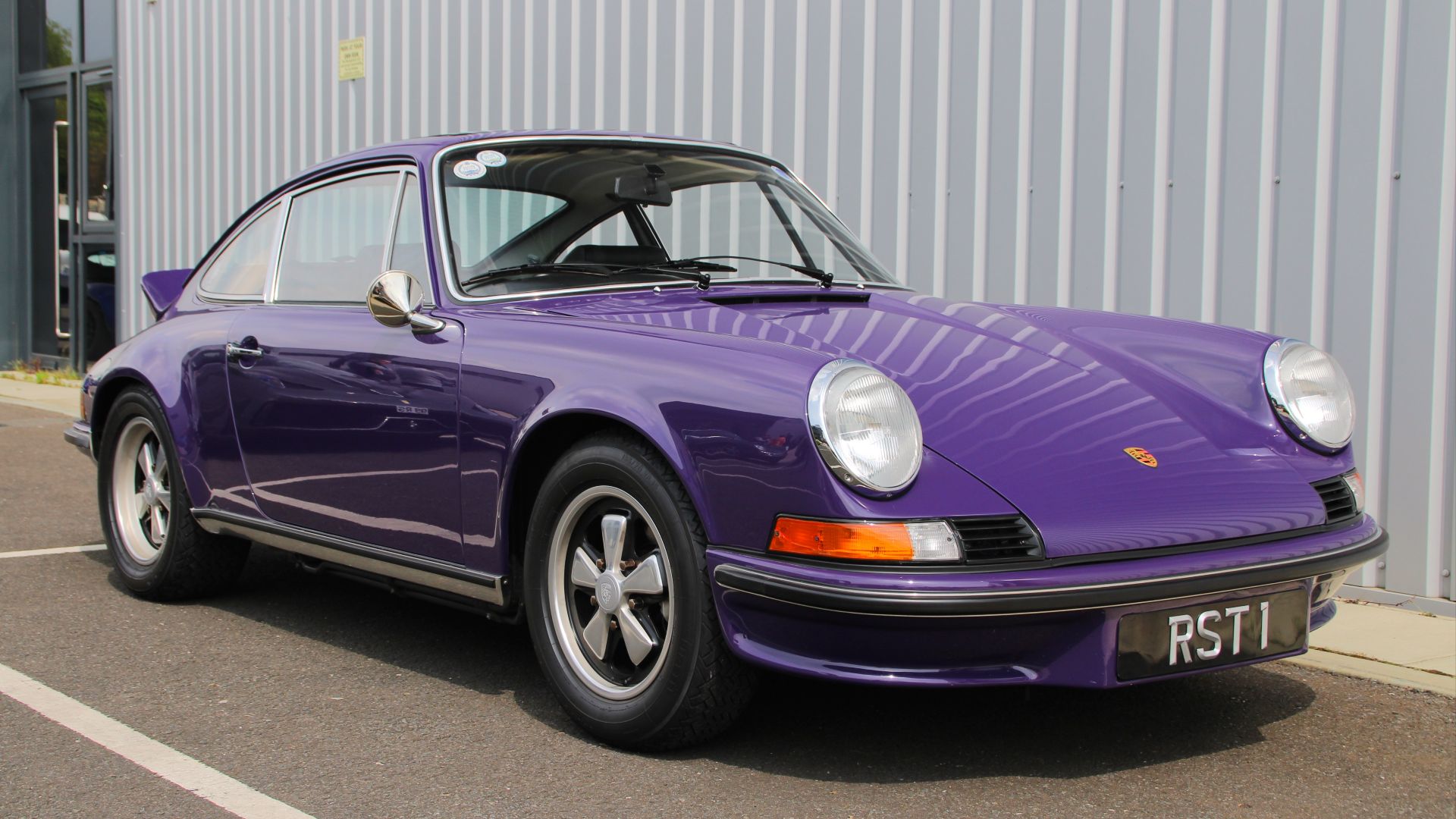 3. Porsche 911 Carrera RS 2.7 (1973)